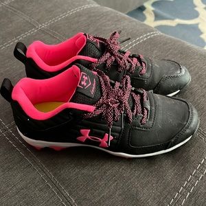 Under Armour youth cleats